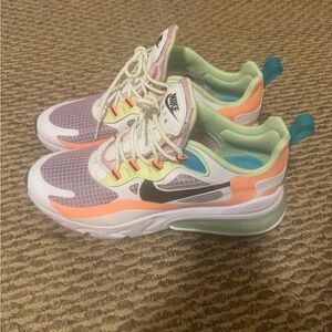 Wmns Air Max 270 React SE 'Light Arctic Pink'